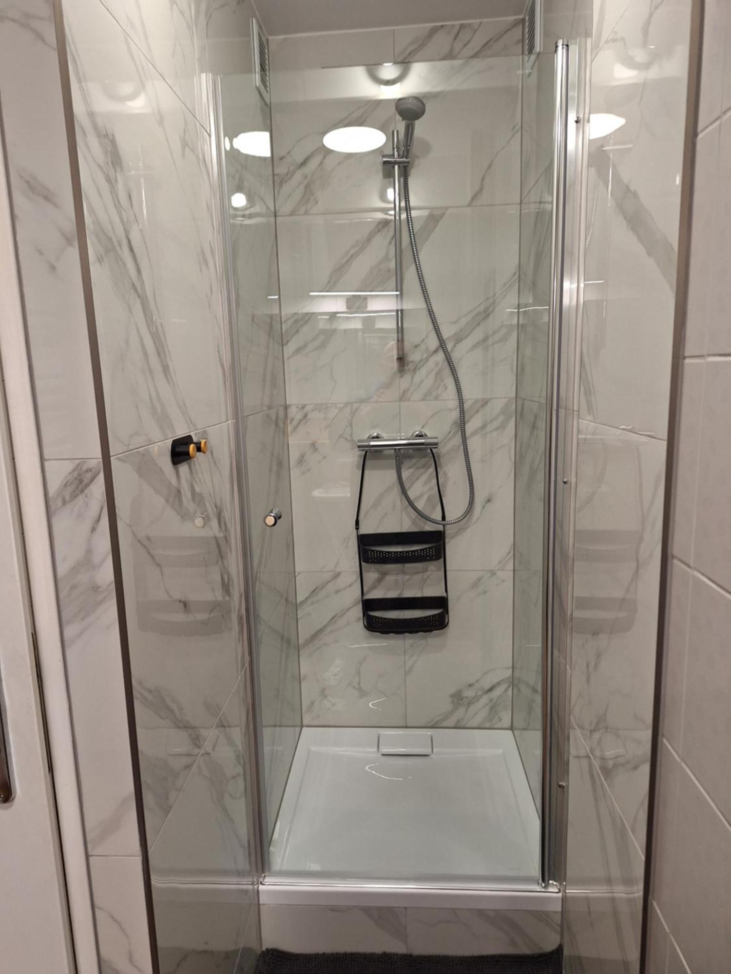 Apartament Wiadukt ブンツラウ エクステリア 写真